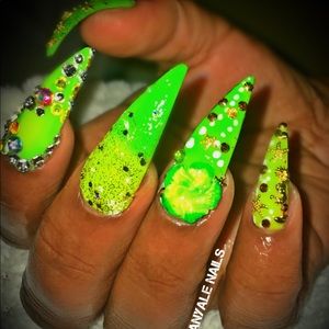 Neon green nails